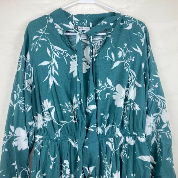 Ava & Viv Womens Sz X 14 / 16 Green White Floral Maxi Dress Pockets Boho Festiva - Picture 3 of 11